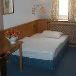 Hotel Homie Hotel Zur Stadt Mainz - Wuerzburger Innenstadt 3*